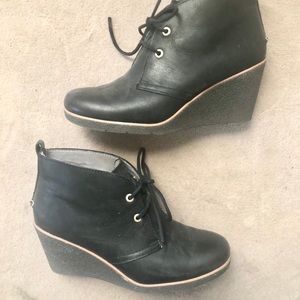Sperry wedge ankle boot